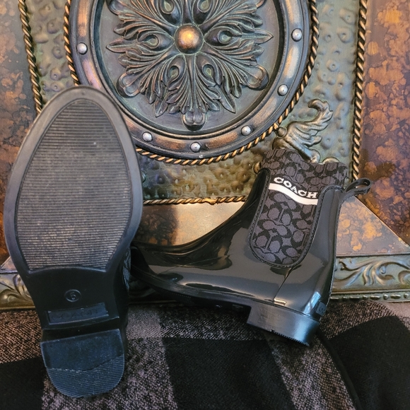 Women Coach Rain Booties - Picture 4 of 4